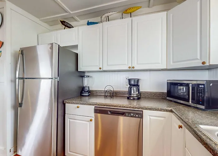Holiday home Beachfront Daydream Hideaway W Panoramic Water Views & Gulf-front Deck Gulf Shores